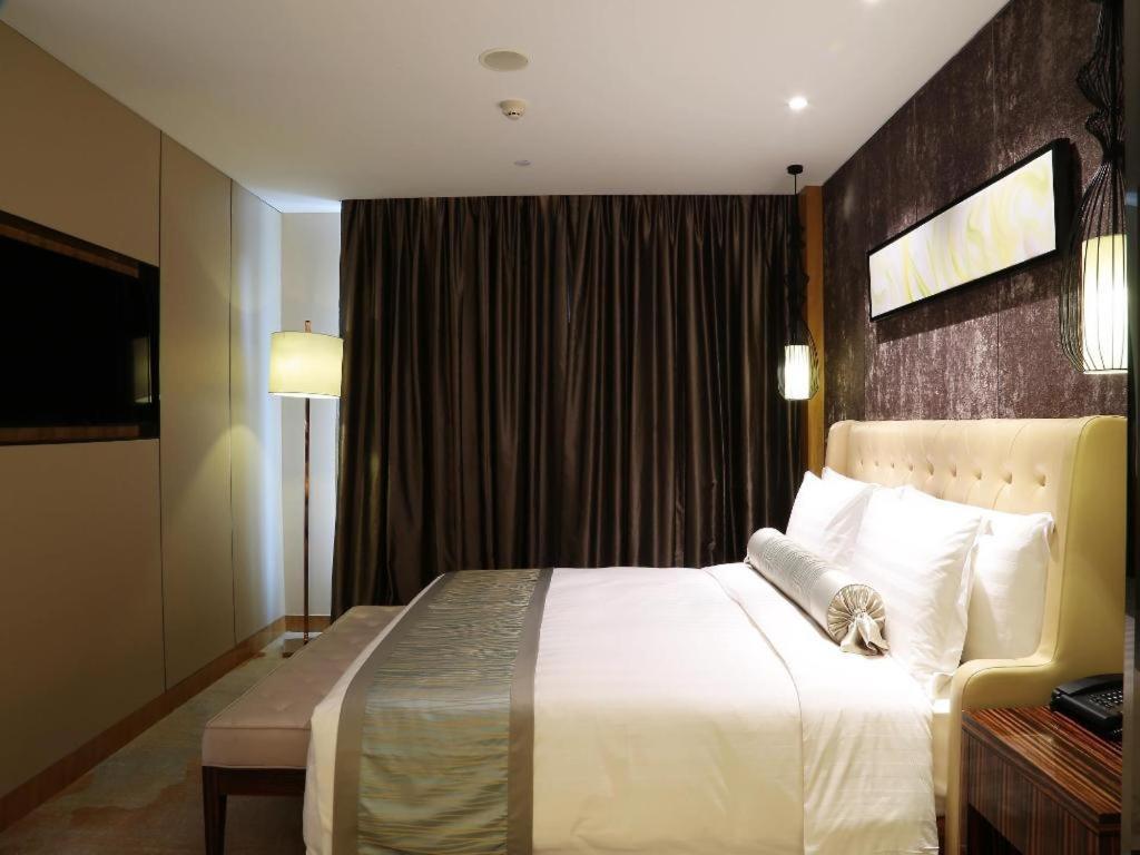 Lia! Beijing Hotel מראה חיצוני תמונה