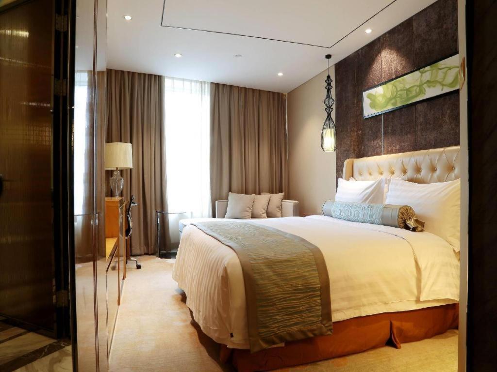Lia! Beijing Hotel מראה חיצוני תמונה